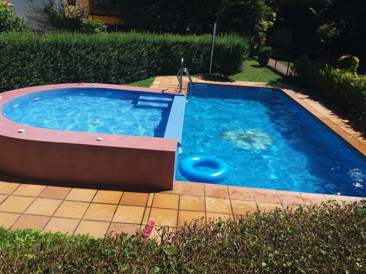 Apartamentos El Cazador San Vicente de Toranzo エクステリア 写真